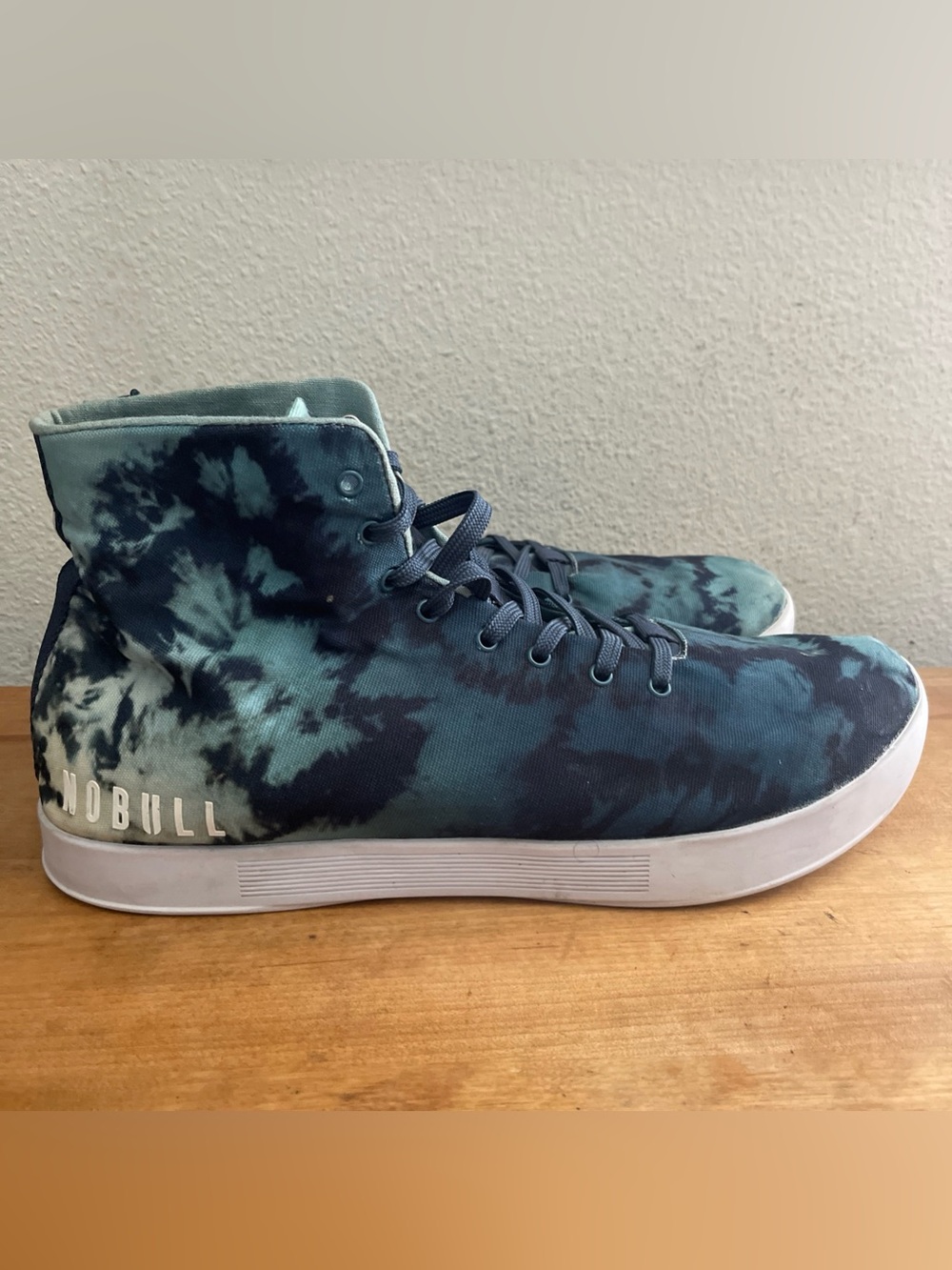 NOBULL M10 W11.5 Blue Tie-Dye High Tops Crossfit Trainer Sneakers Sz 13.5